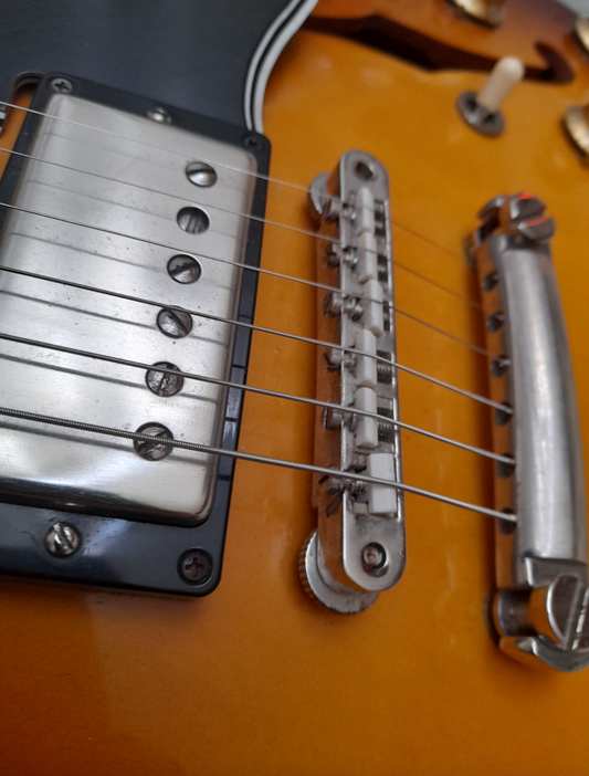 How Tune O Matic bridges work?