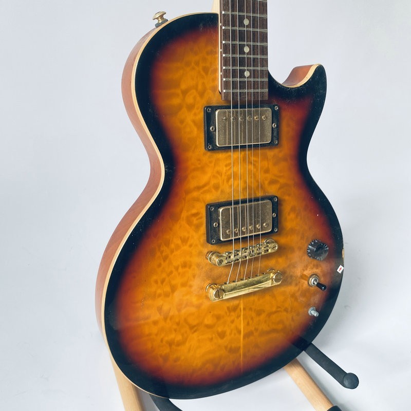 J&D Solid Basswood Guitar Body Quilted Maple Top, Maple Neck Fit LP Le