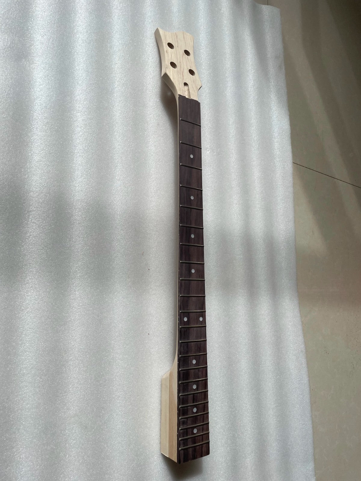 Maple Wood 4 String Bass Neck, Rosewood Fingerboard Fit Violin Bass