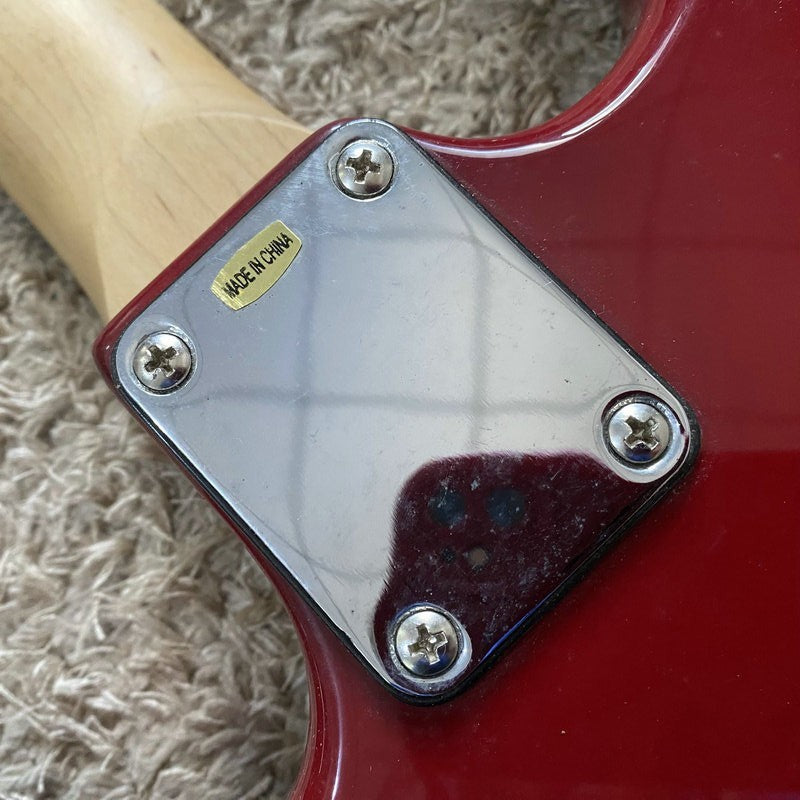 CSR Red Glossy Guitar, Basswood Body, Maple Wood Neck, 22 Frets Finger