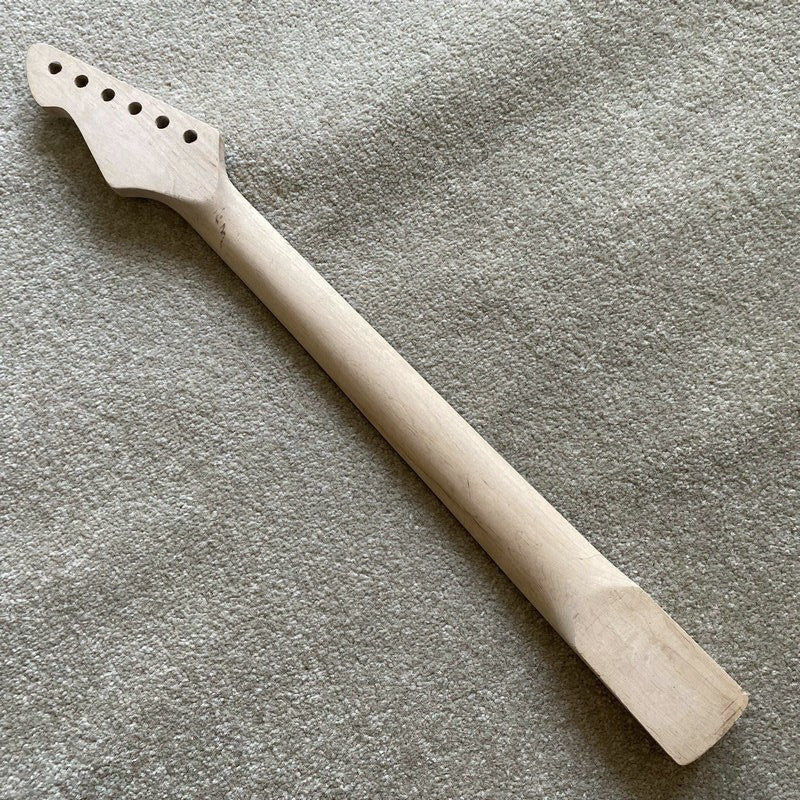 Peavey Electric Guitar Maple Wood Neck, Rosewood Fretboard