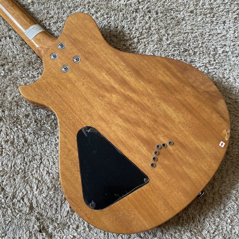 Sakura Guitar, Single Cut Maple Veneer Top Mahogany Body, Rosewood Fin
