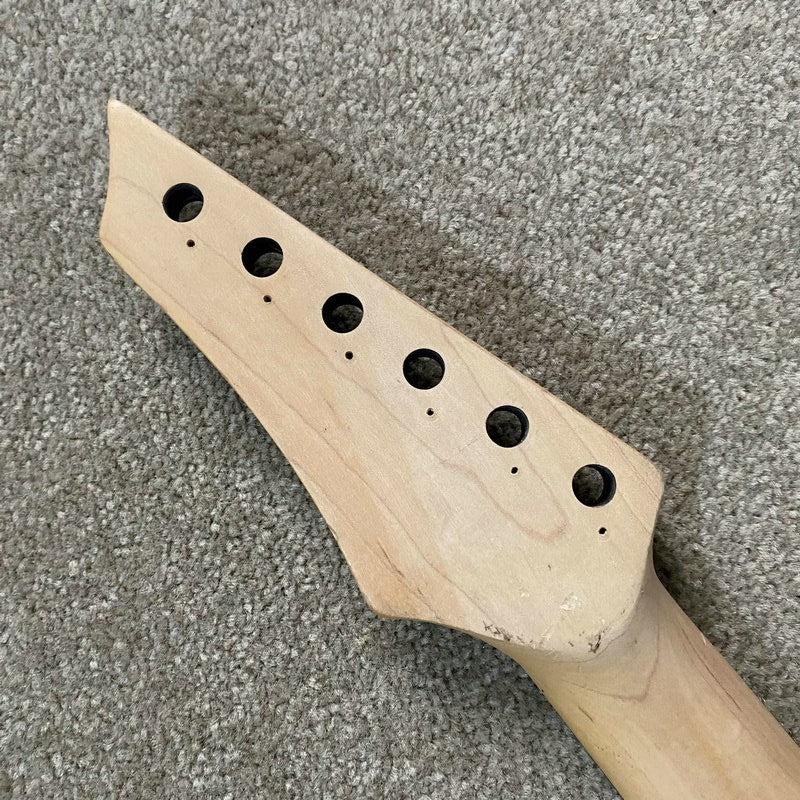 Harley Benton Short Scales Guitar Maple Wood Neck, Rosewood Fingerboar