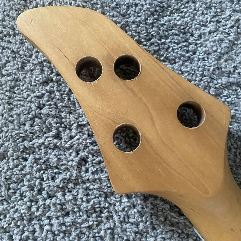 4 String Electric Bass Metallic Basswood Body, Maple Neck, Rosewood Fi