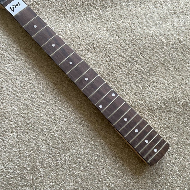 Peavey Electric Guitar Maple Wood Neck, Rosewood Fretboard
