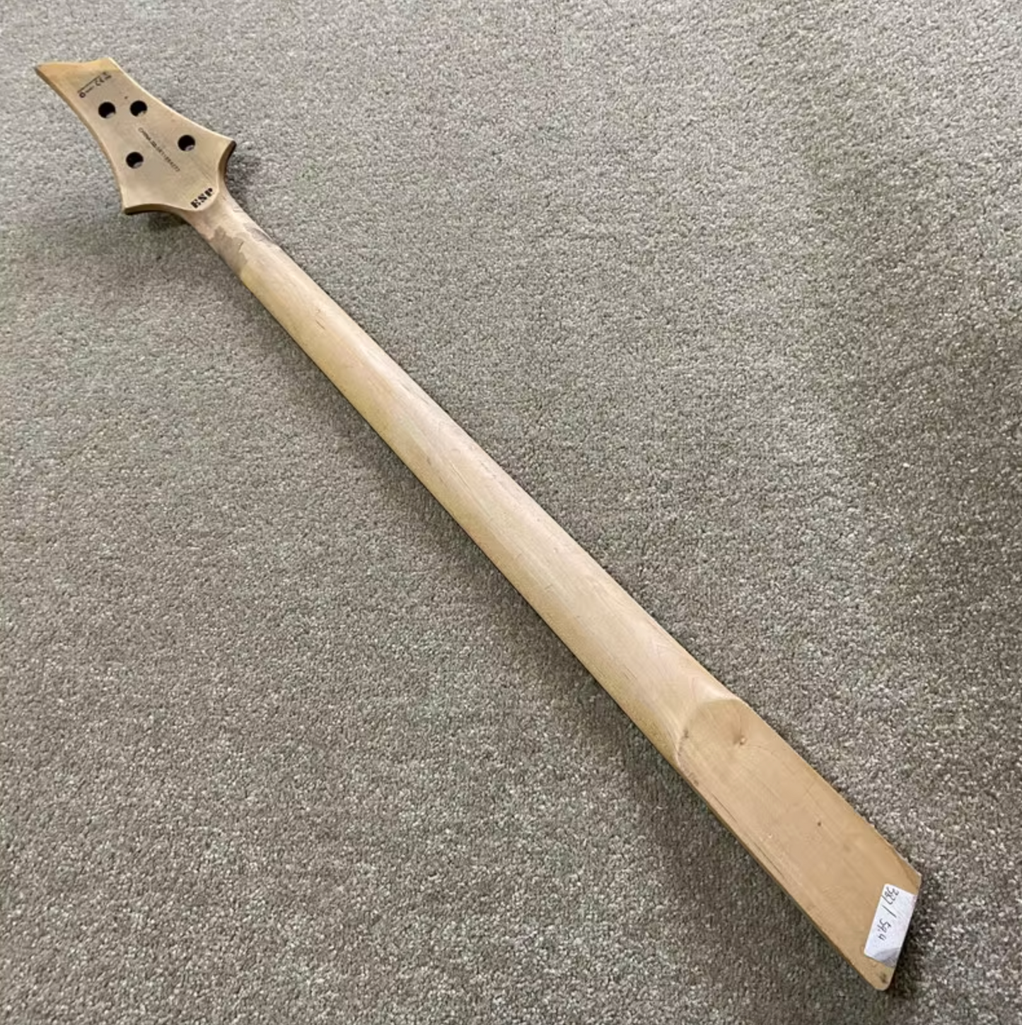 Black Maple Wood 4 String Bass Neck, Rosewood Fretboard 24 Frets
