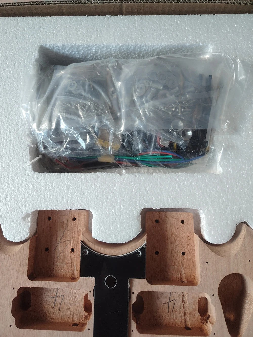 DIY Project Guitar Double Head SG Guitar, Mahogany Body Neck, Rosewood