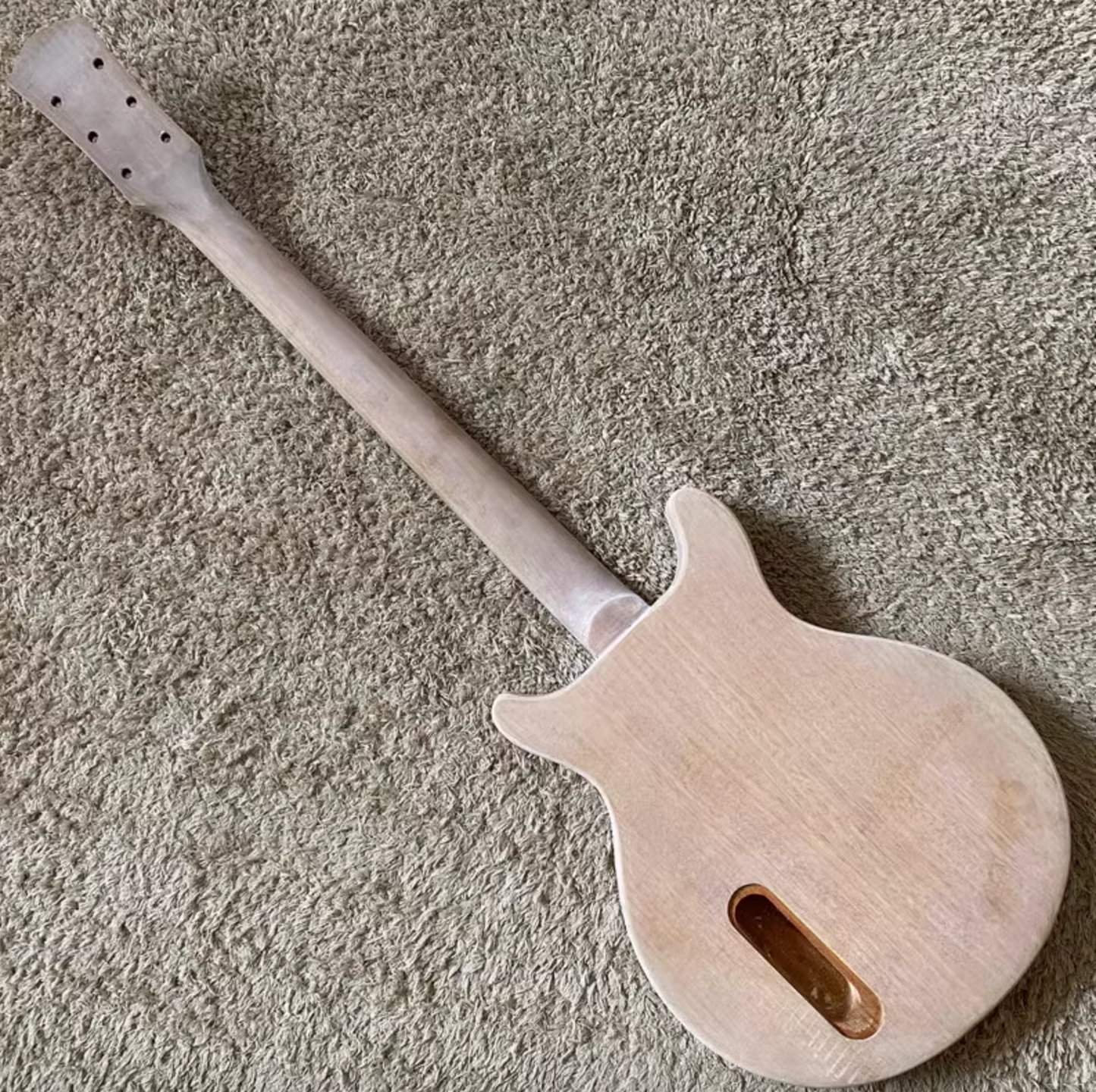 1 Set Mahogany Guitar Body, Rosewood Fretboard Neck Fit Les Paul Junio