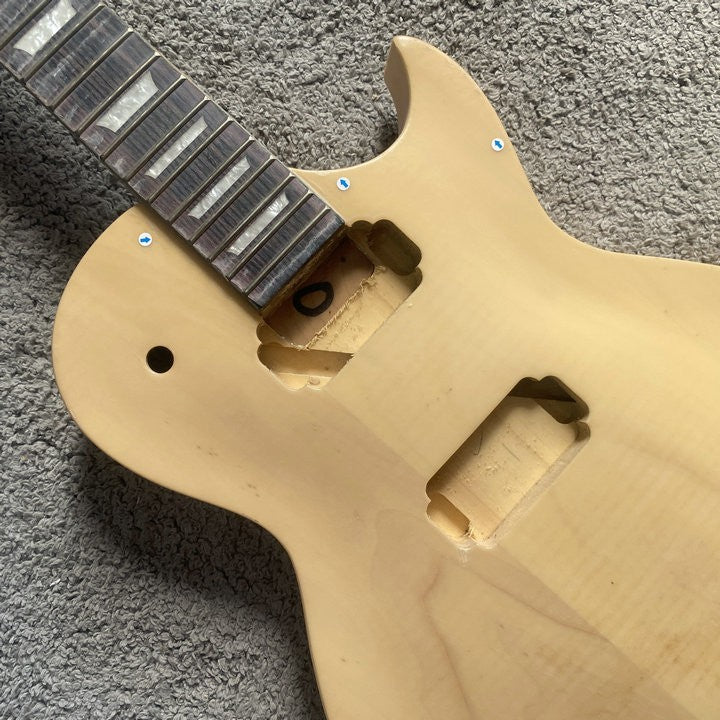 1 Set Basswood Guitar Body with Maple Neck, Rosewood Fingerboard Fit L