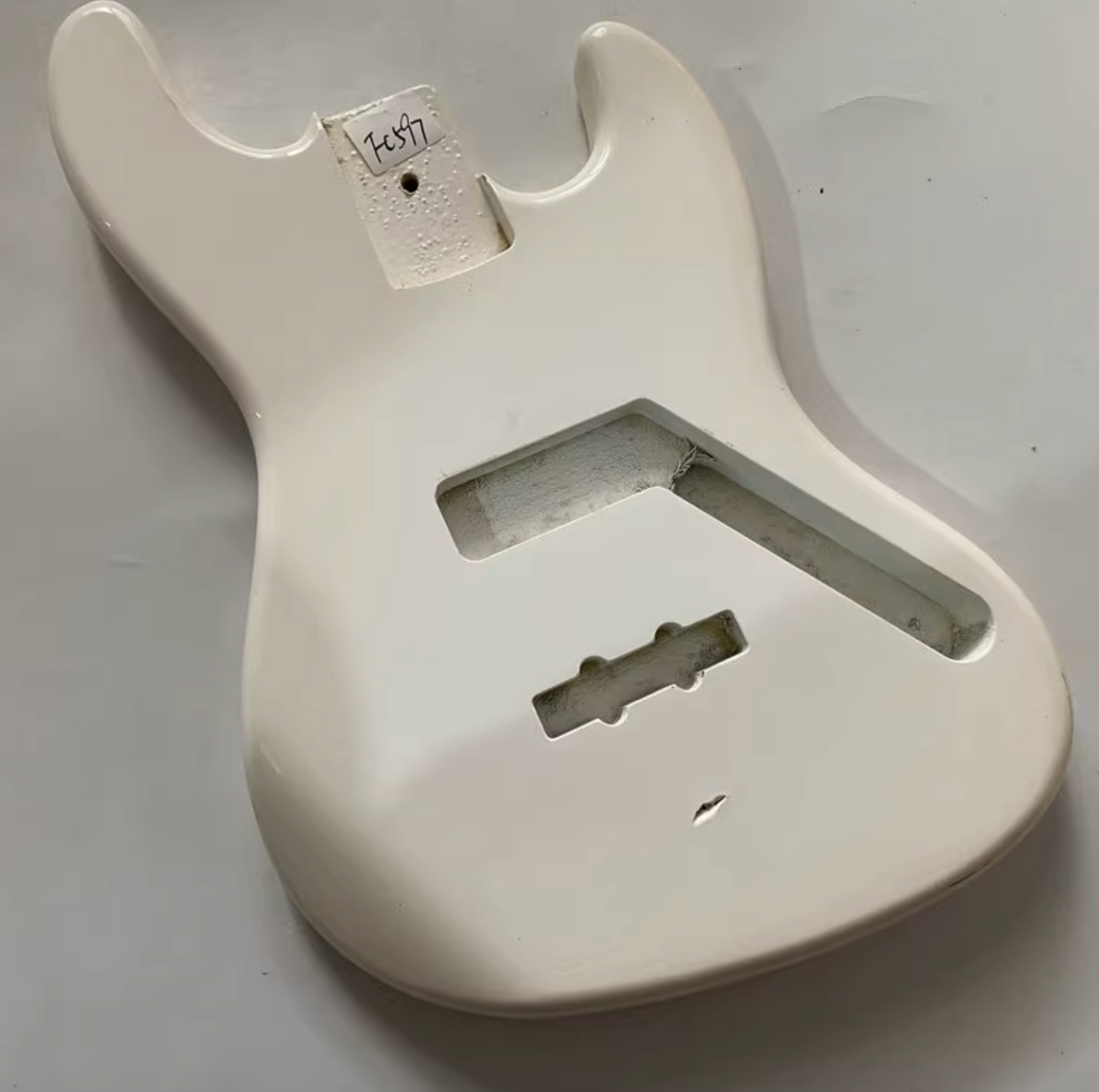 White Basswood 4 String Bass Guitar Body Fit Jazz Bass