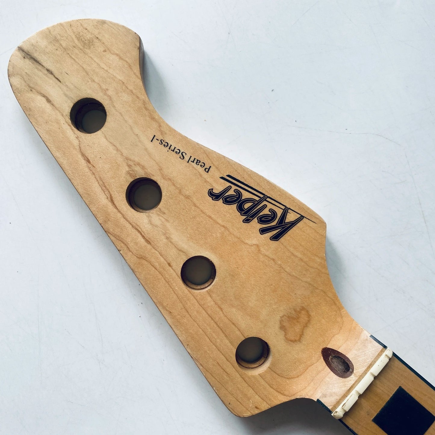 Keiper 4 String Bass Maple Neck, Rosewood 20 Frets Fingerboard