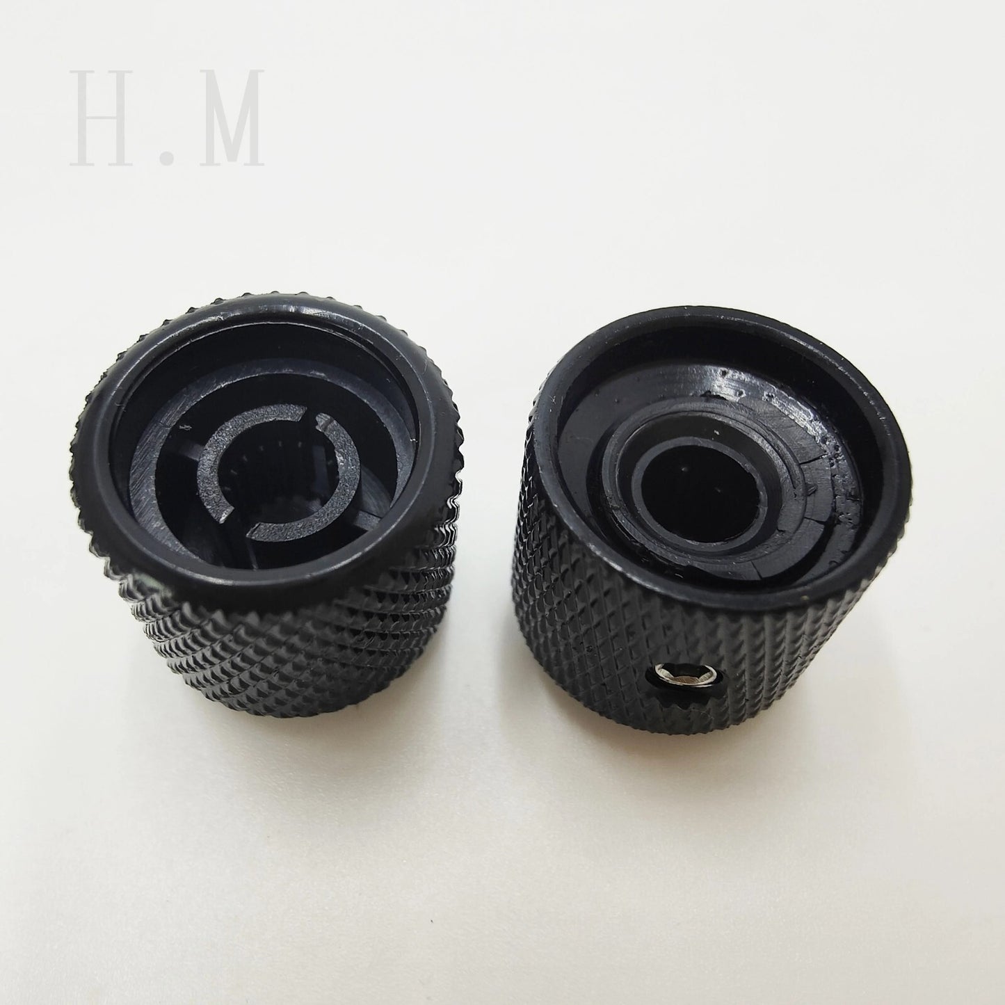 4pcs Screw In Guitar and Bass Control Knobs Fit Schecter,MusicMan,Fend