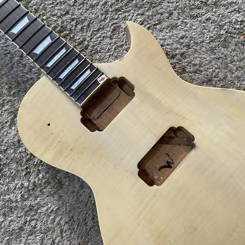 Tiger Maple Guitar Body with Mahogany Neck, Rosewood Fingerboard Fit L