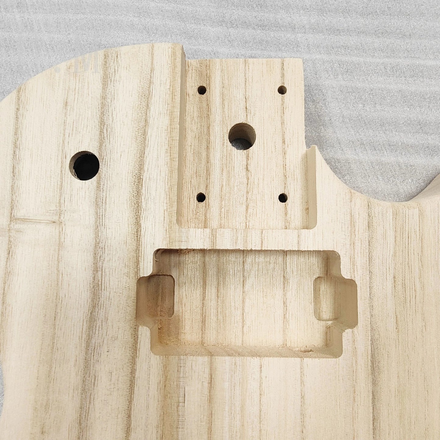 Paulownia Wood Unfinished Single Cut Guitar Body Fit LP Les Paul
