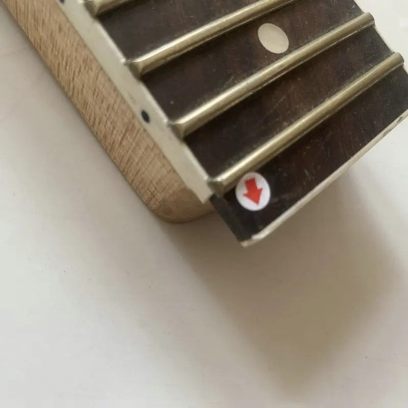Jackson Guitar Maple Neck, Rosewood Fingerboard 22 Frets Fingerboard