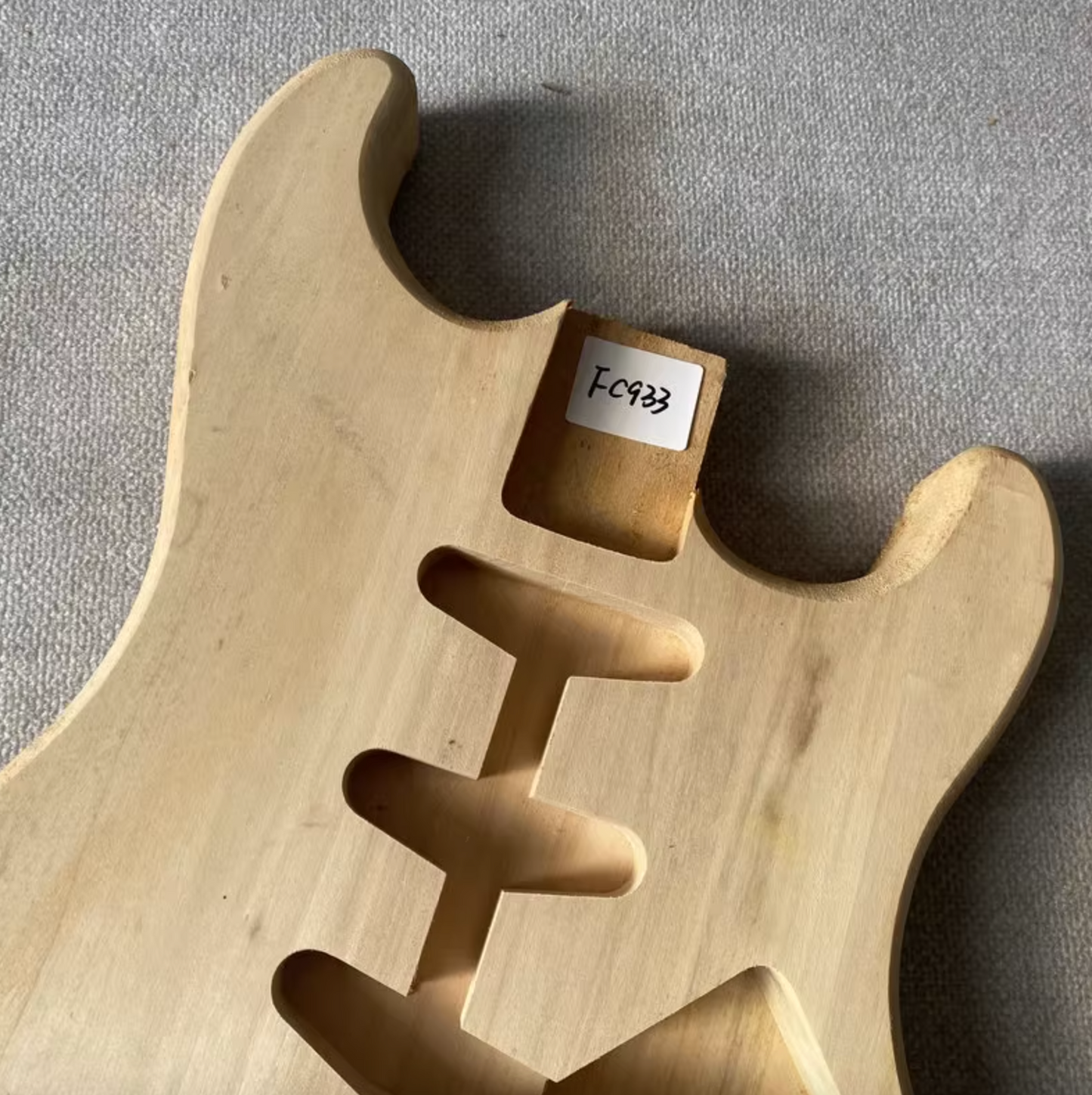 Unfinished Basswood Guitar SSS Body Fit Stratocaster Strat