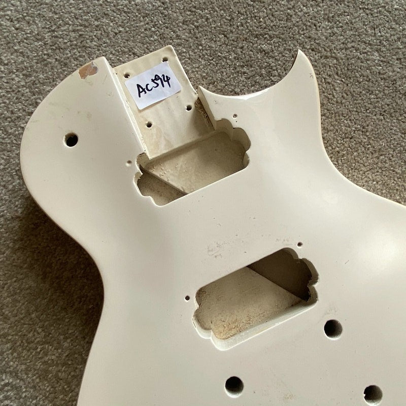 Glossy White Guitar Solid Basswood Body Fit Les Paul LP