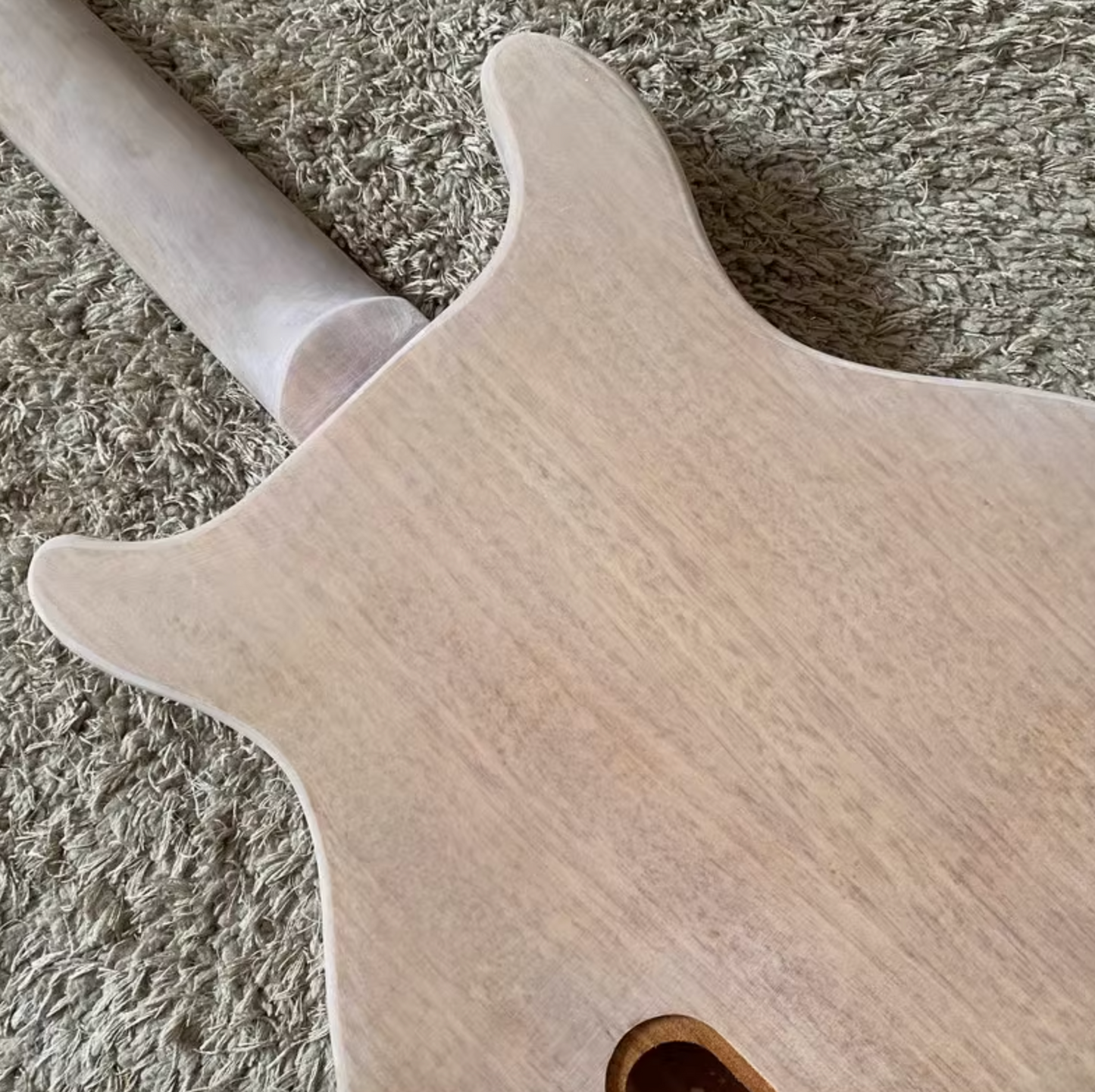 1 Set Mahogany Guitar Body, Rosewood Fretboard Neck Fit Les Paul Junio