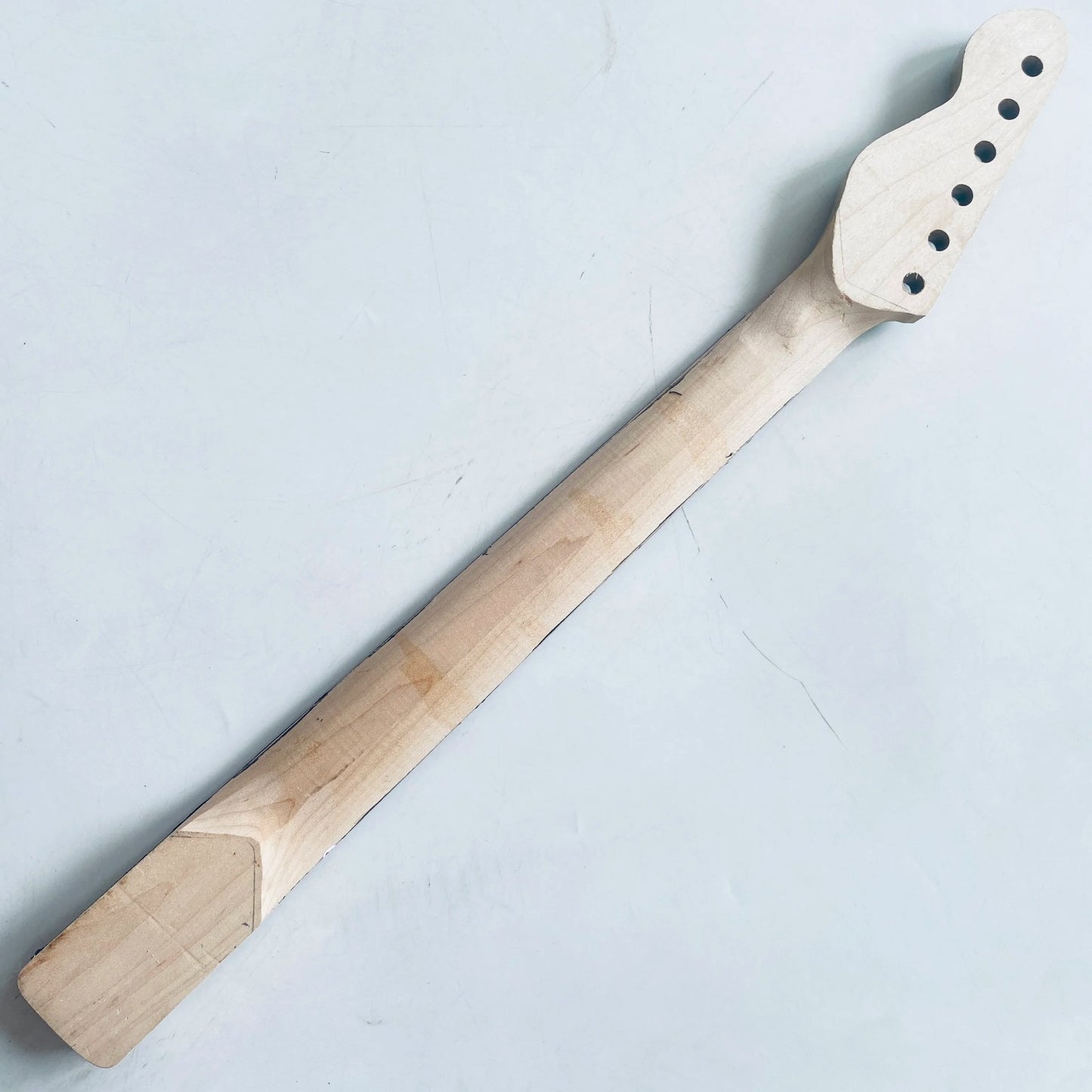Green Headstock Guitar Maple Wood Neck, Rosewood 22 Frets Fingerboard