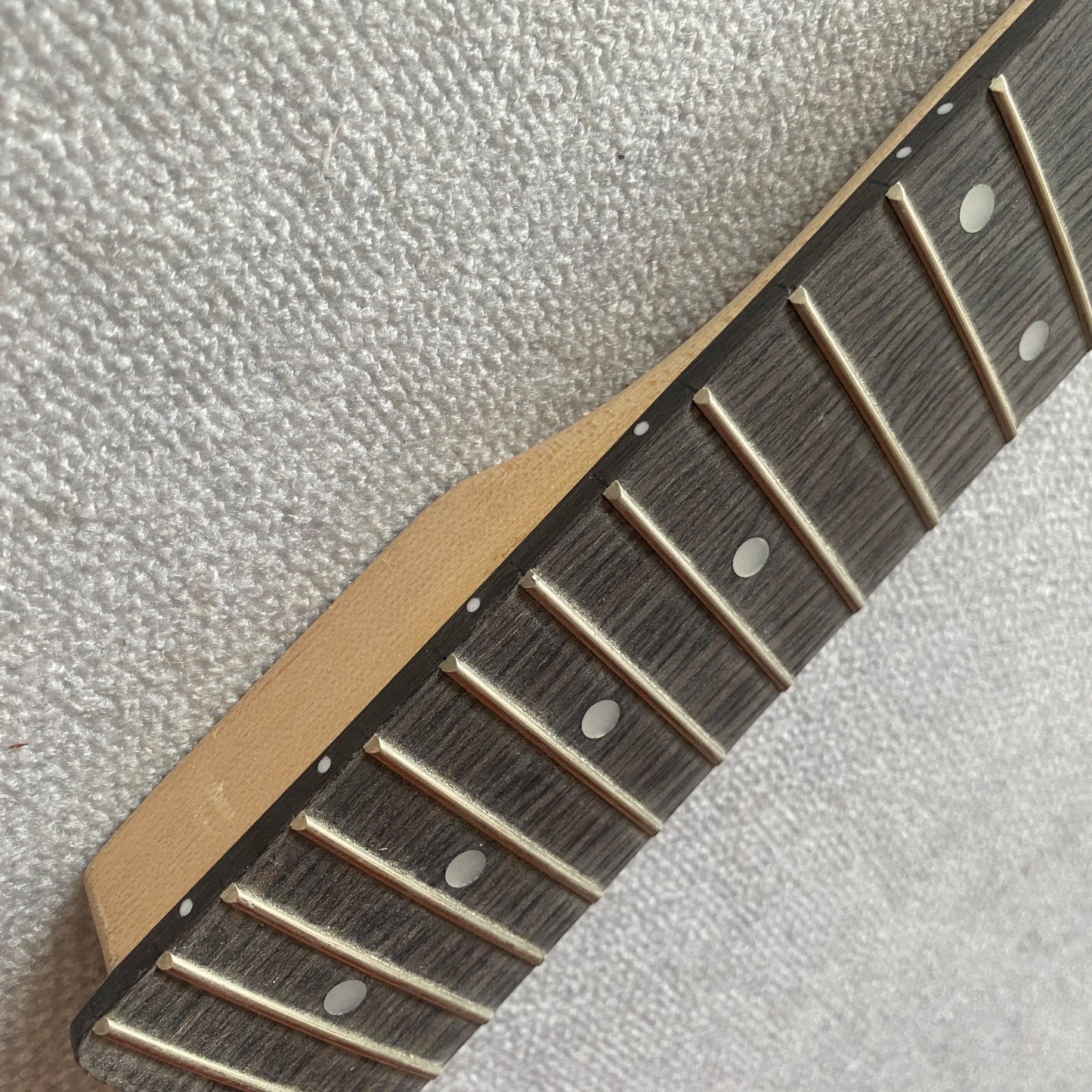 J&D Maple Wood Guitar Neck, 22 Frets Rosewood Fingerboard Fretboard
