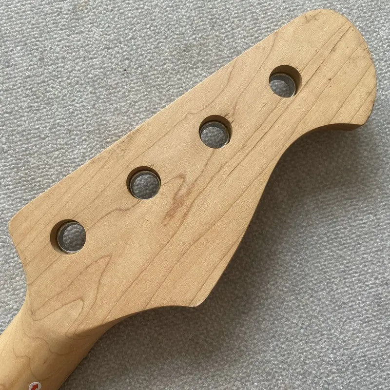 Harley Benton Lefty 4 String Bass Maple Neck, Rosewood Fingerboard 20