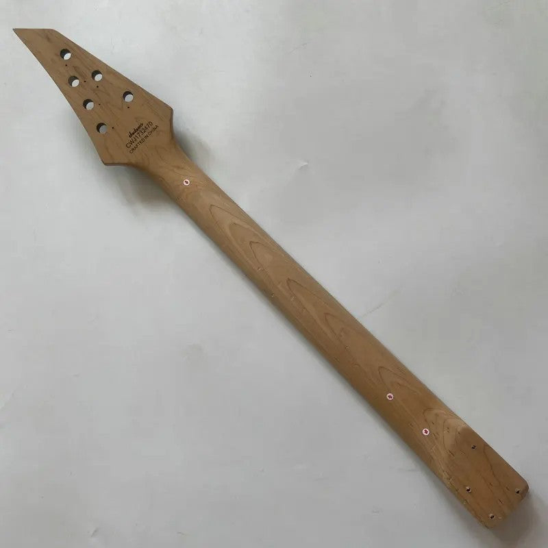 Jackson Guitar Maple Neck, Rosewood Fingerboard 22 Frets Fingerboard