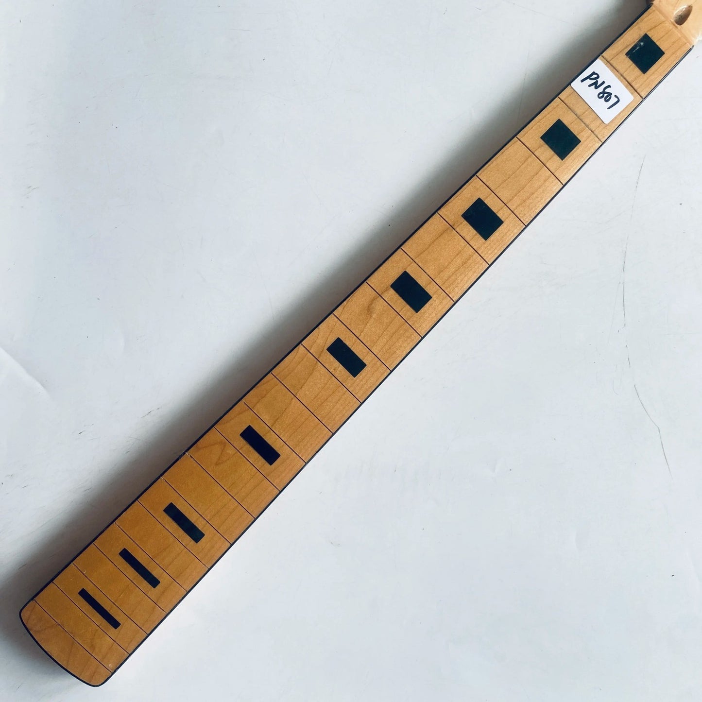Tagima 5 String Bass Maple Wood Neck, 20 Frets Fingerboard Fretboard