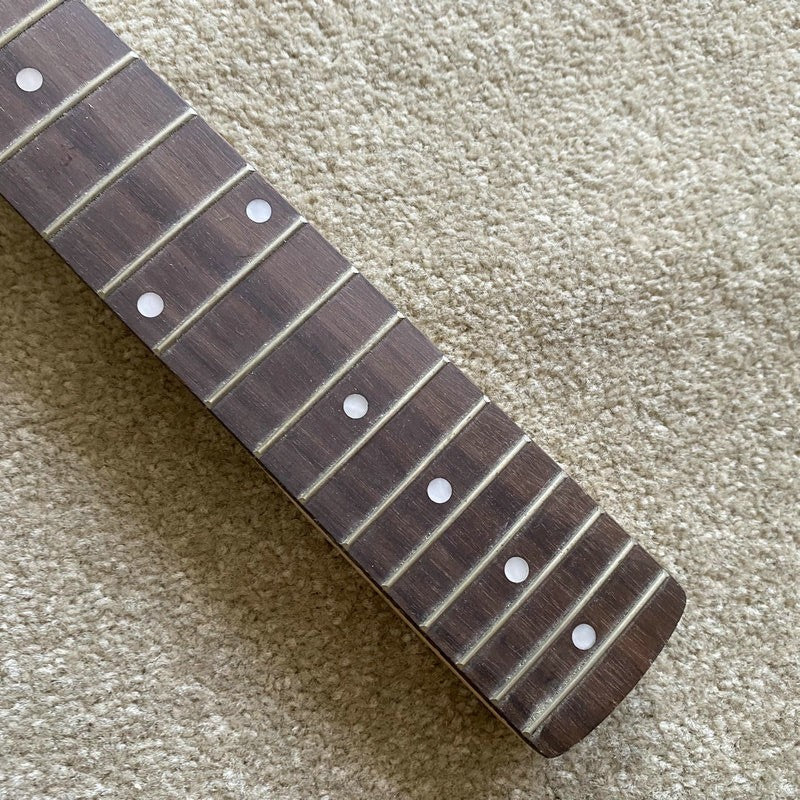 Peavey Electric Guitar Maple Wood Neck, Rosewood Fretboard