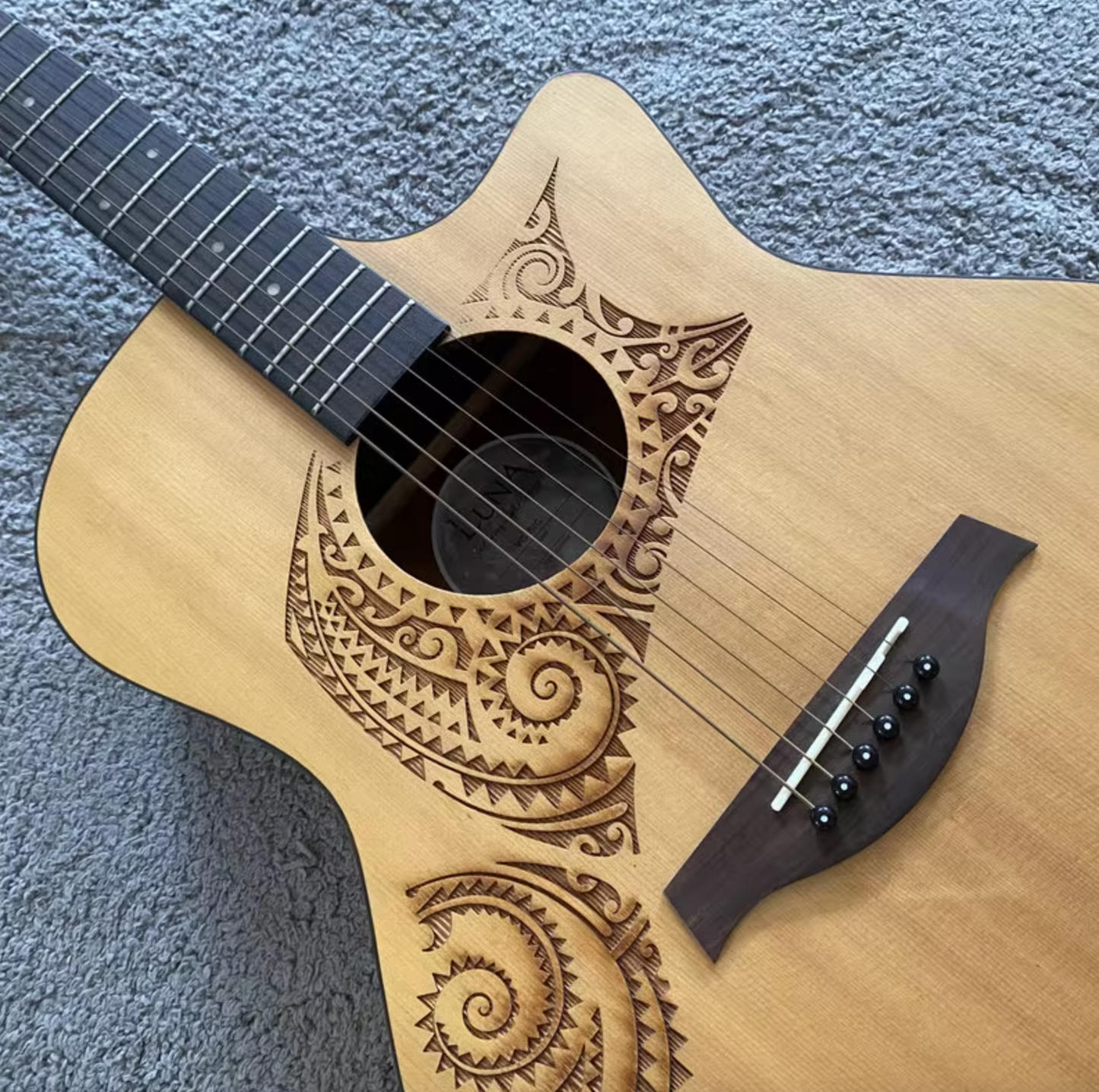 Luna Engraved Top 40 Inch Acoustic Guitar, Spruce Mahogany Body, Rosew
