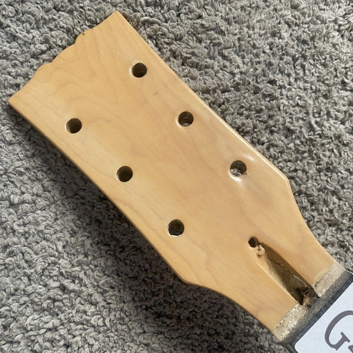 1 Set Basswood Guitar Body with Maple Neck, Rosewood Fingerboard Fit L