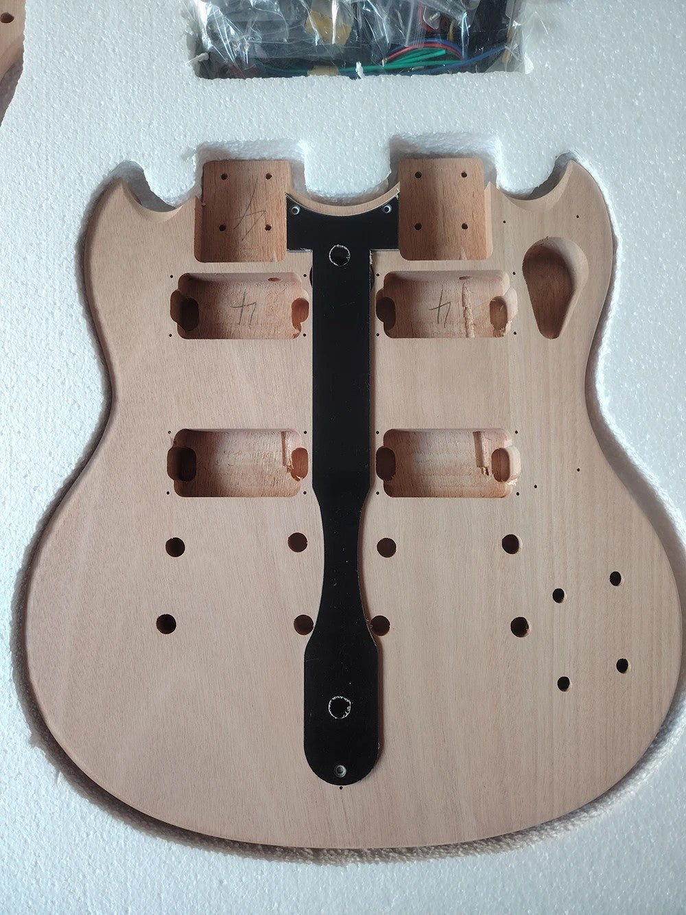 DIY Project Guitar Double Head SG Guitar, Mahogany Body Neck, Rosewood