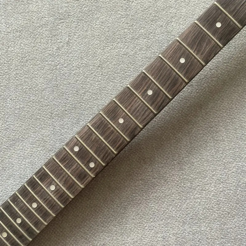 Black Electric Guitar Maple Wood Neck, 22 Frets Rosewood Fingerboard