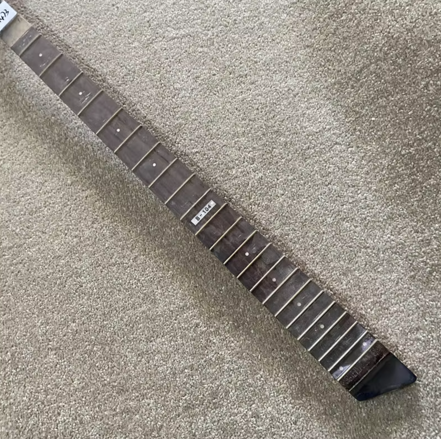 Black Maple Wood 4 String Bass Neck, Rosewood Fretboard 24 Frets