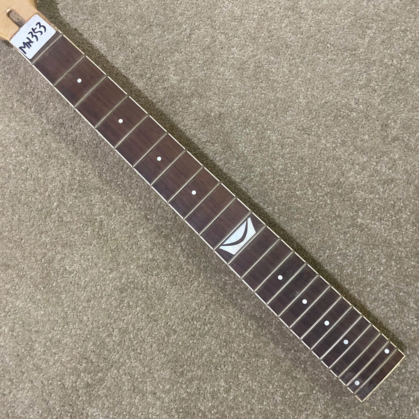Maple Wood Guitar Neck, Rosewood Fretboard 24 Frets
