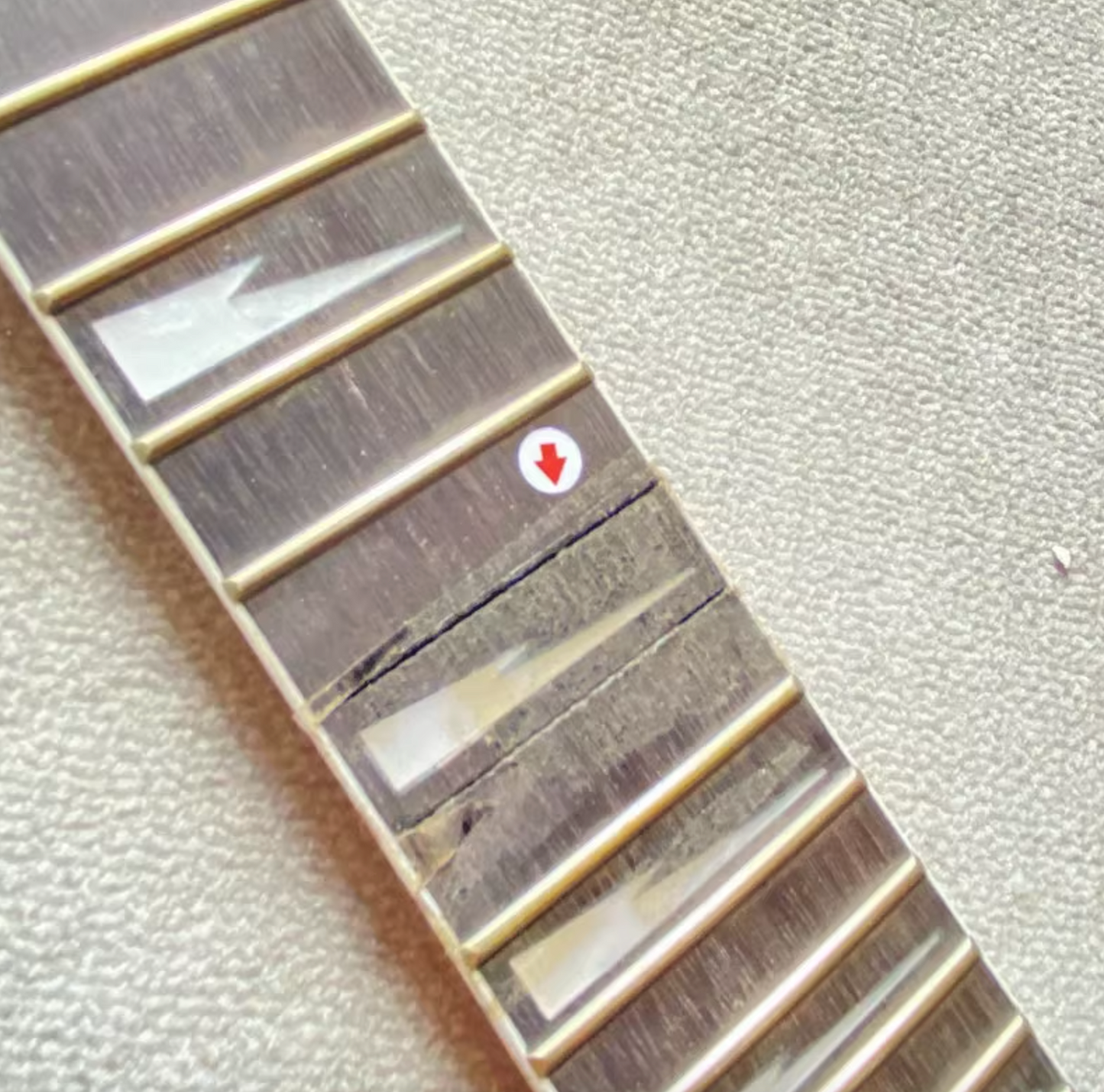 Ibanez GIO Series Guitar Maple Neck, Rosewood Fingerboard 24 Frets