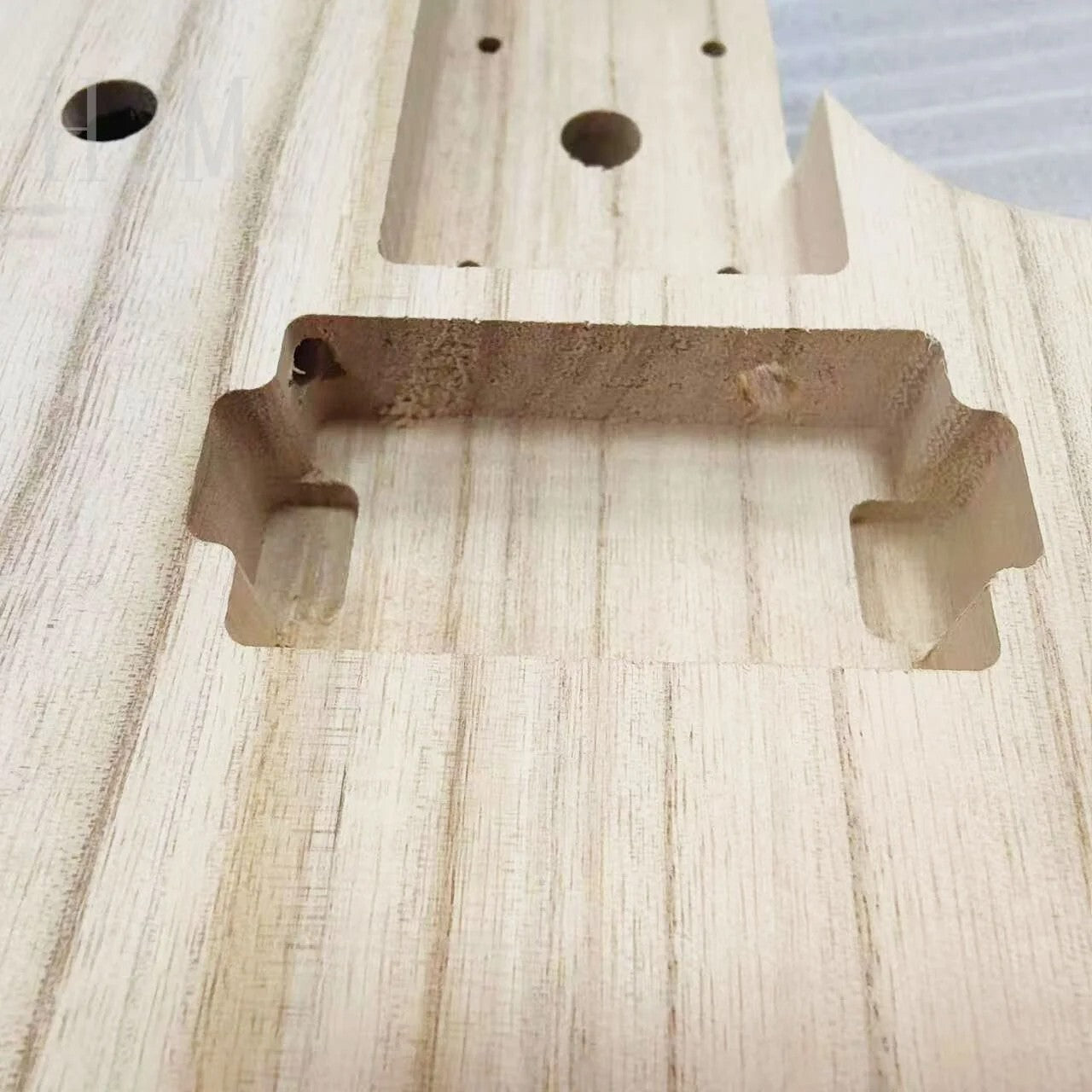 Paulownia Wood Unfinished Single Cut Guitar Body Fit LP Les Paul