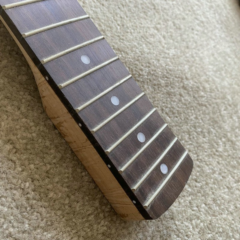 Peavey Electric Guitar Maple Wood Neck, Rosewood Fretboard