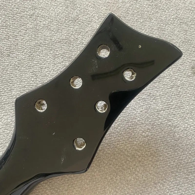 Black Electric Guitar Maple Wood Neck, 22 Frets Rosewood Fingerboard