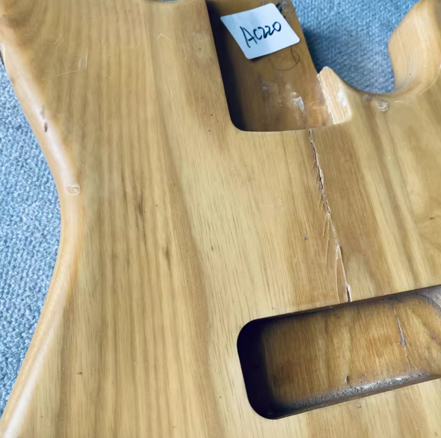 Ash Wood 4 String Bass Body Fit Jazz Bass