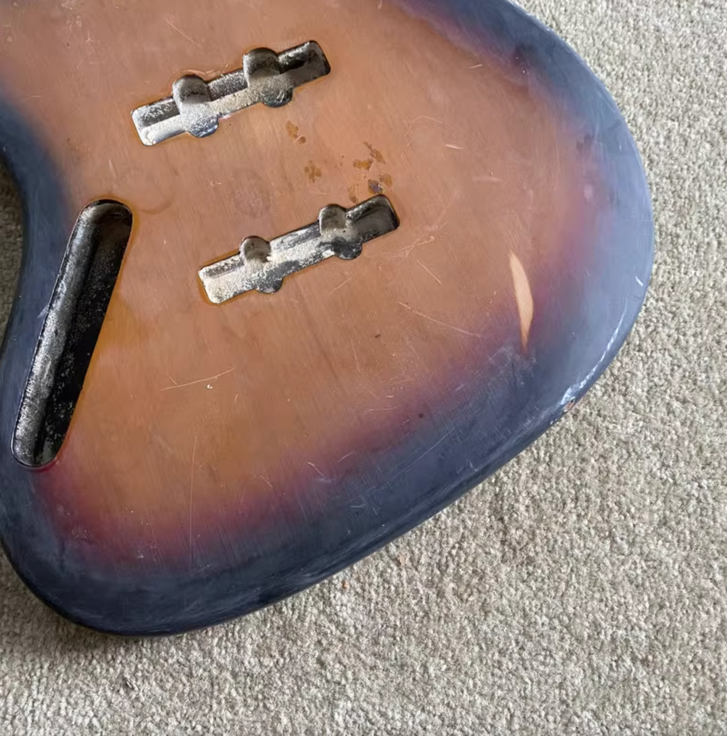 Lefty Basswood 4 String Bass Basswood Body in Sunburst Finish Fit Jazz