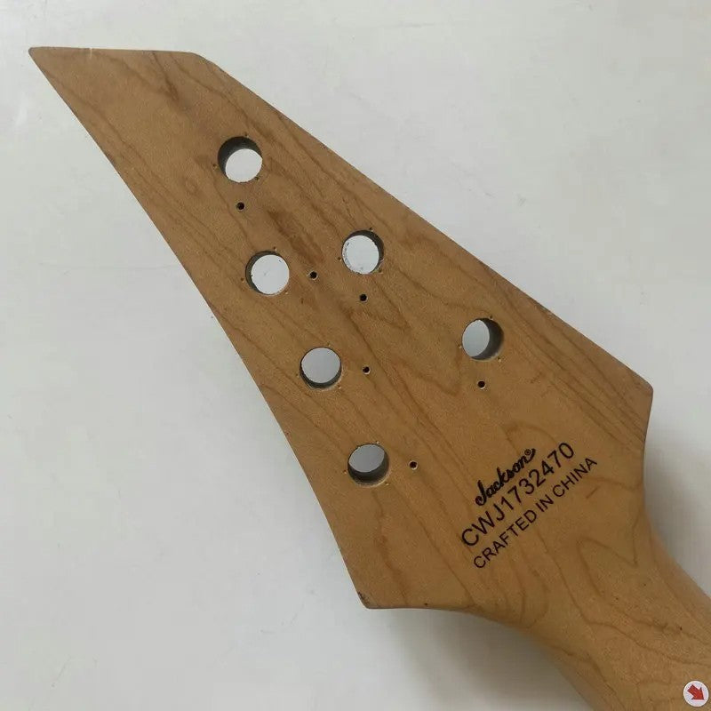 Jackson Guitar Maple Neck, Rosewood Fingerboard 22 Frets Fingerboard
