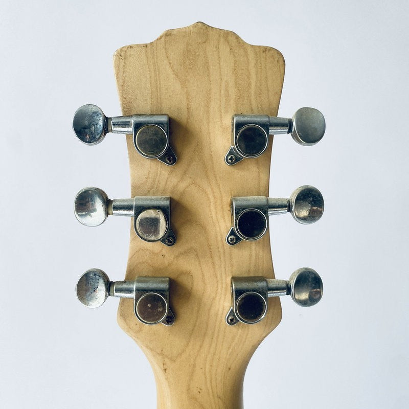 Luna Single Cut Guitar Pink Basswood Body, Maple Neck, Rosewood Finger
