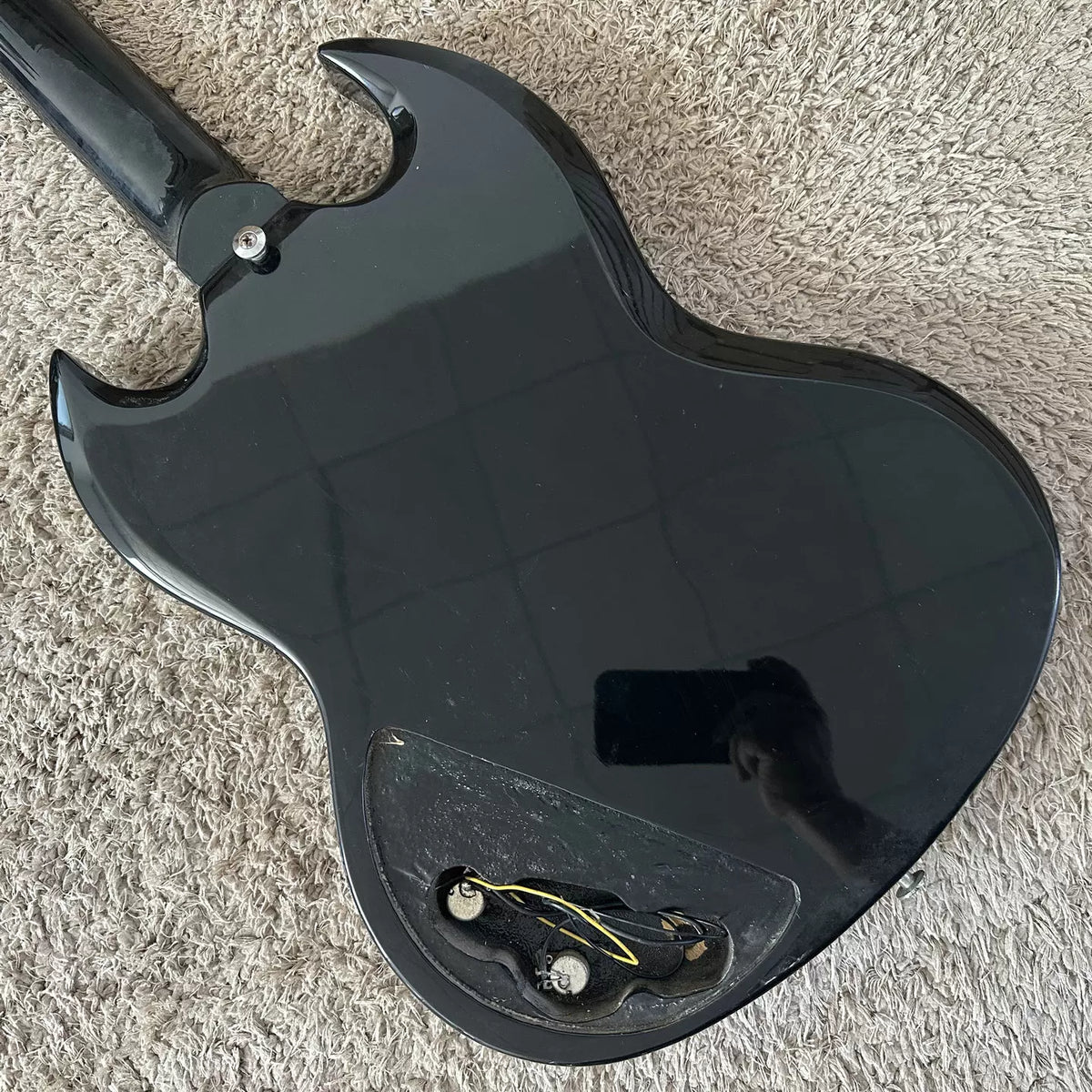 Bestune Music SG Electric Guitar Devil Horn Semi-finished DIY P90 Pickup Black with Minor Flaws (Stock)