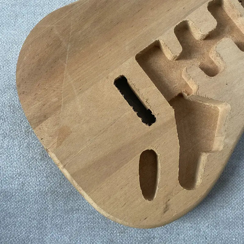 HSS Basswood Guitar Double Cutaway Body For Fender Stratocaster