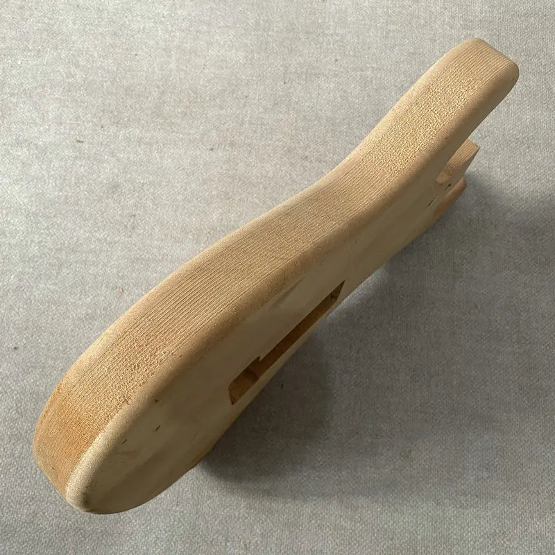 HSS Basswood Guitar Double Cutaway Body For Fender Stratocaster