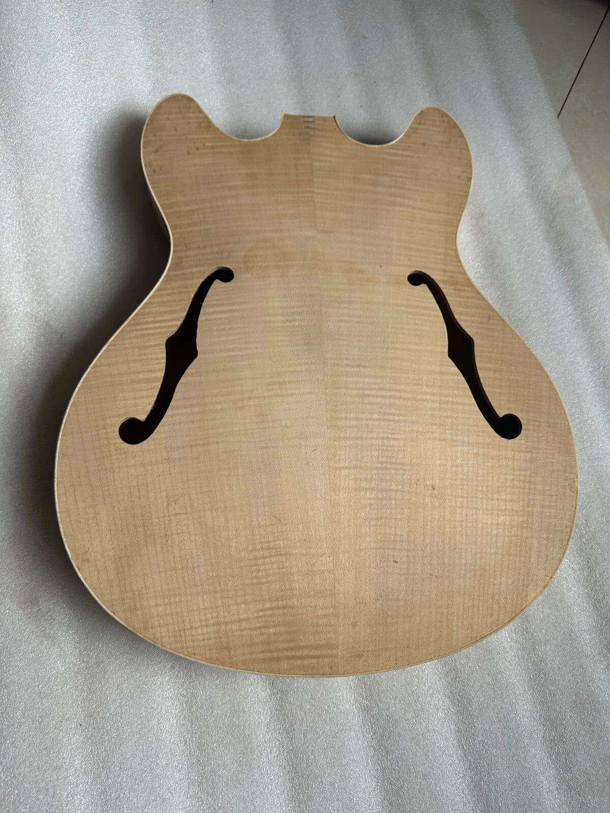 Tiger Maple Top Jazz Guitar Thin Body DIY Project