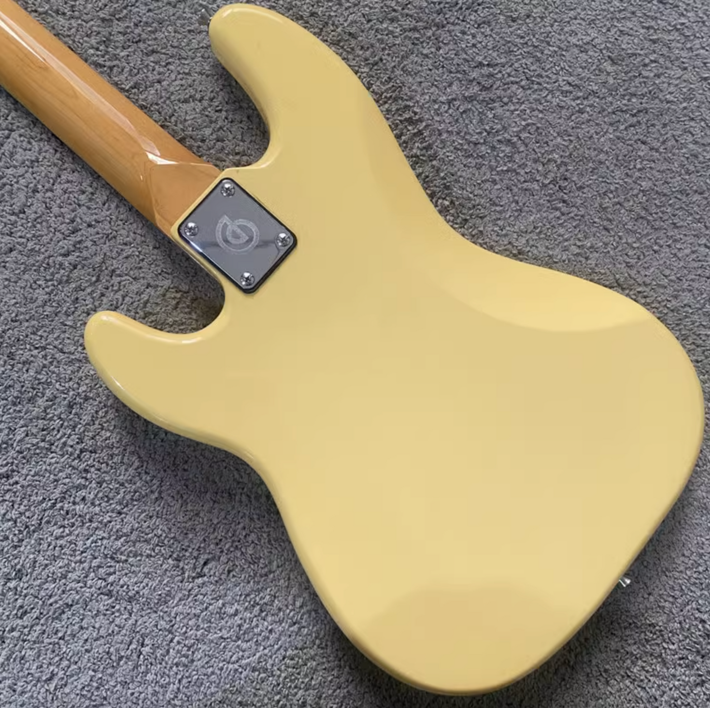 Eko 4 String Electric Bass, Basswood Body, Maple Neck, Rosewood Rosewood