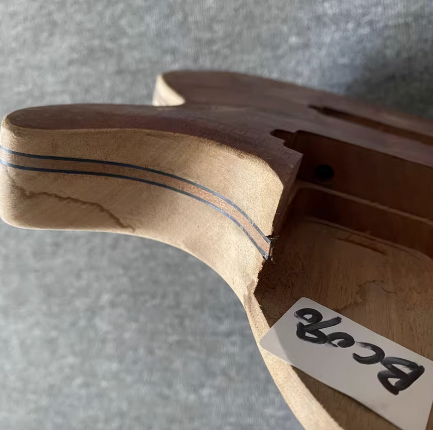Mahogany Wood DIY Project Guitar Body with Veneer Tiger Maple Top Fit Les Paul