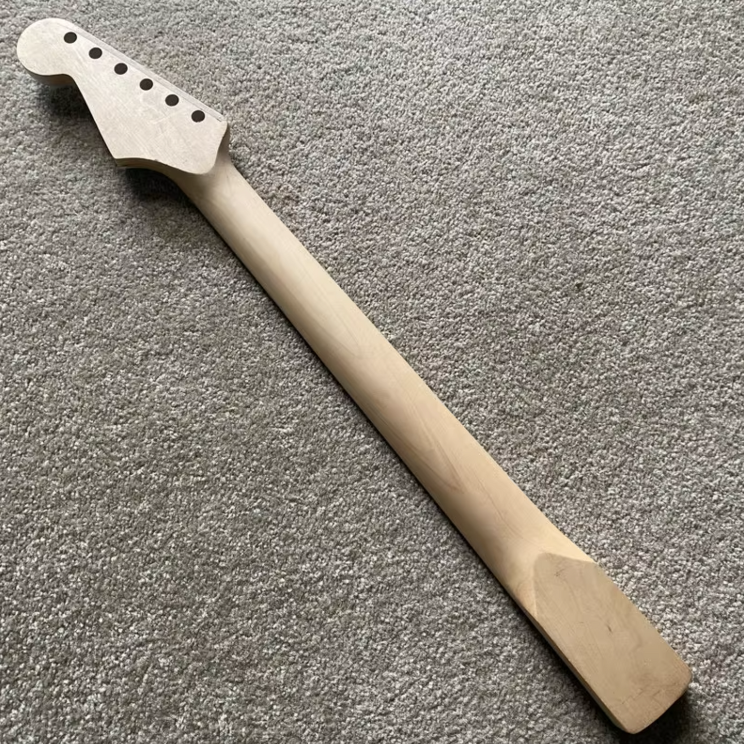 Blue XO Guitar Maple Wood Neck, 22 Frets Rosewood Fingerboard