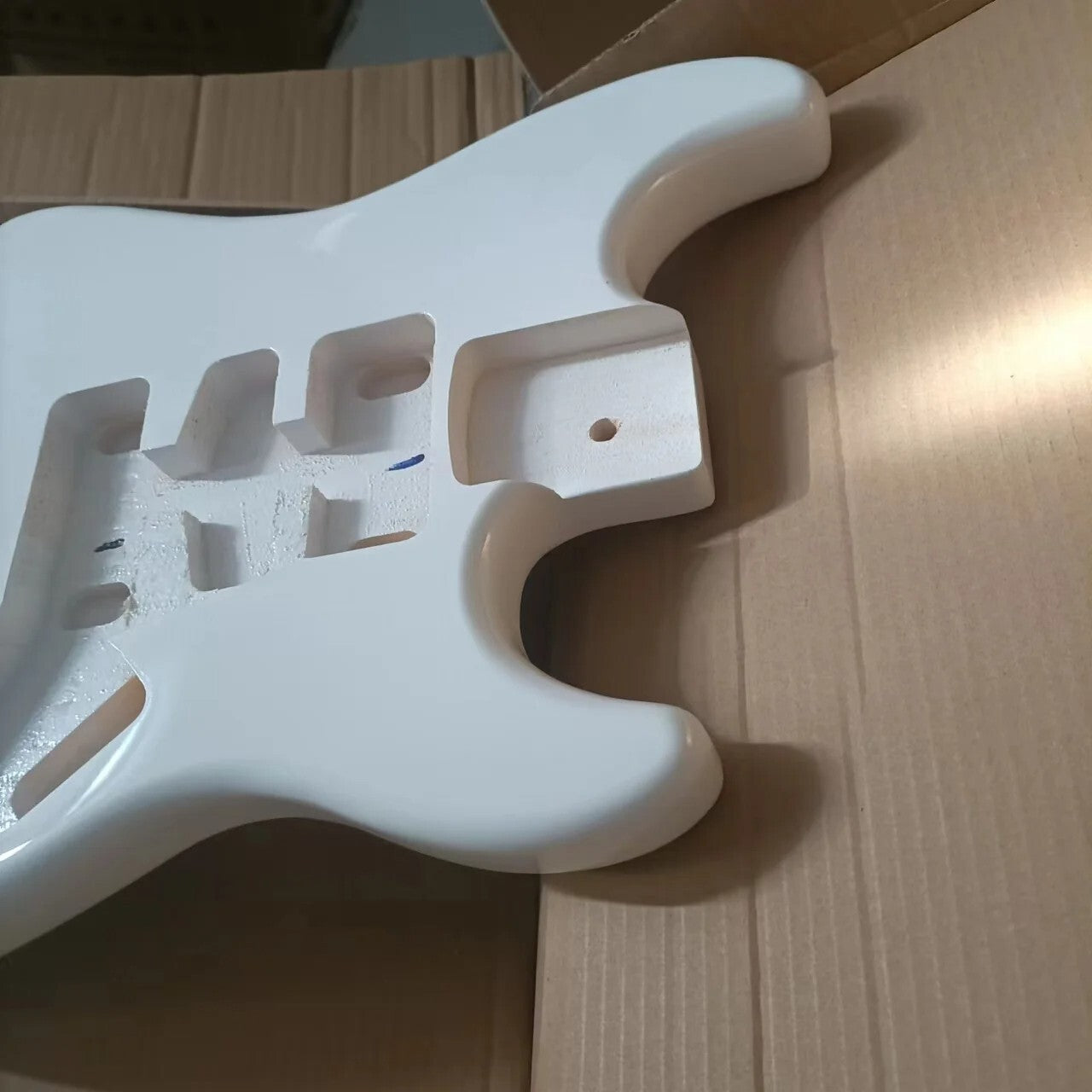 White Poplar Wood HSH Guitar Solid Body Fit Stratocaster Strat